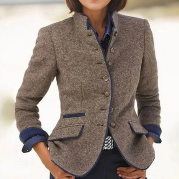 GR | Women's multi-button wool jacket with color combination