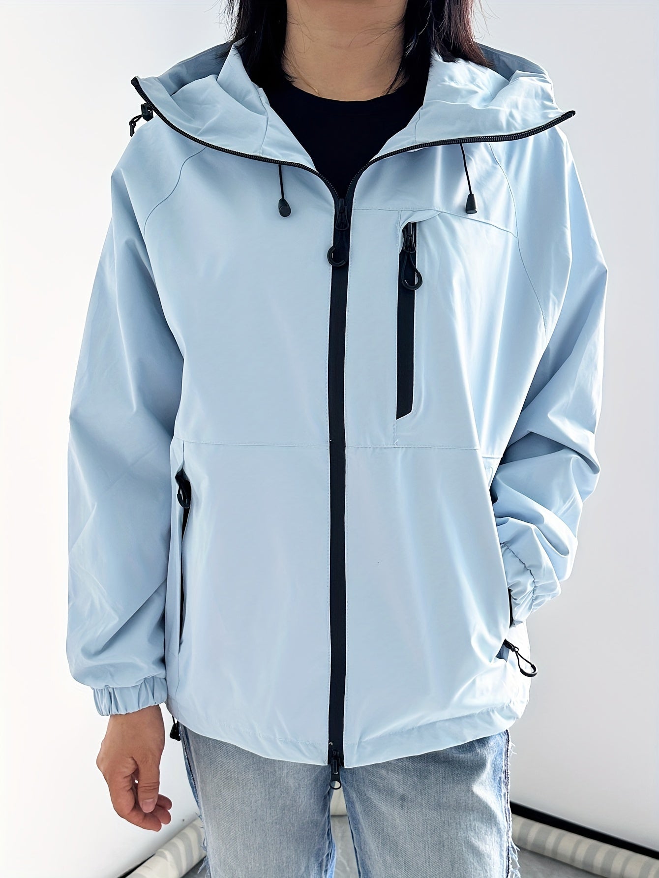 GR | Modern Water and Windproof Rain Jacket for Women