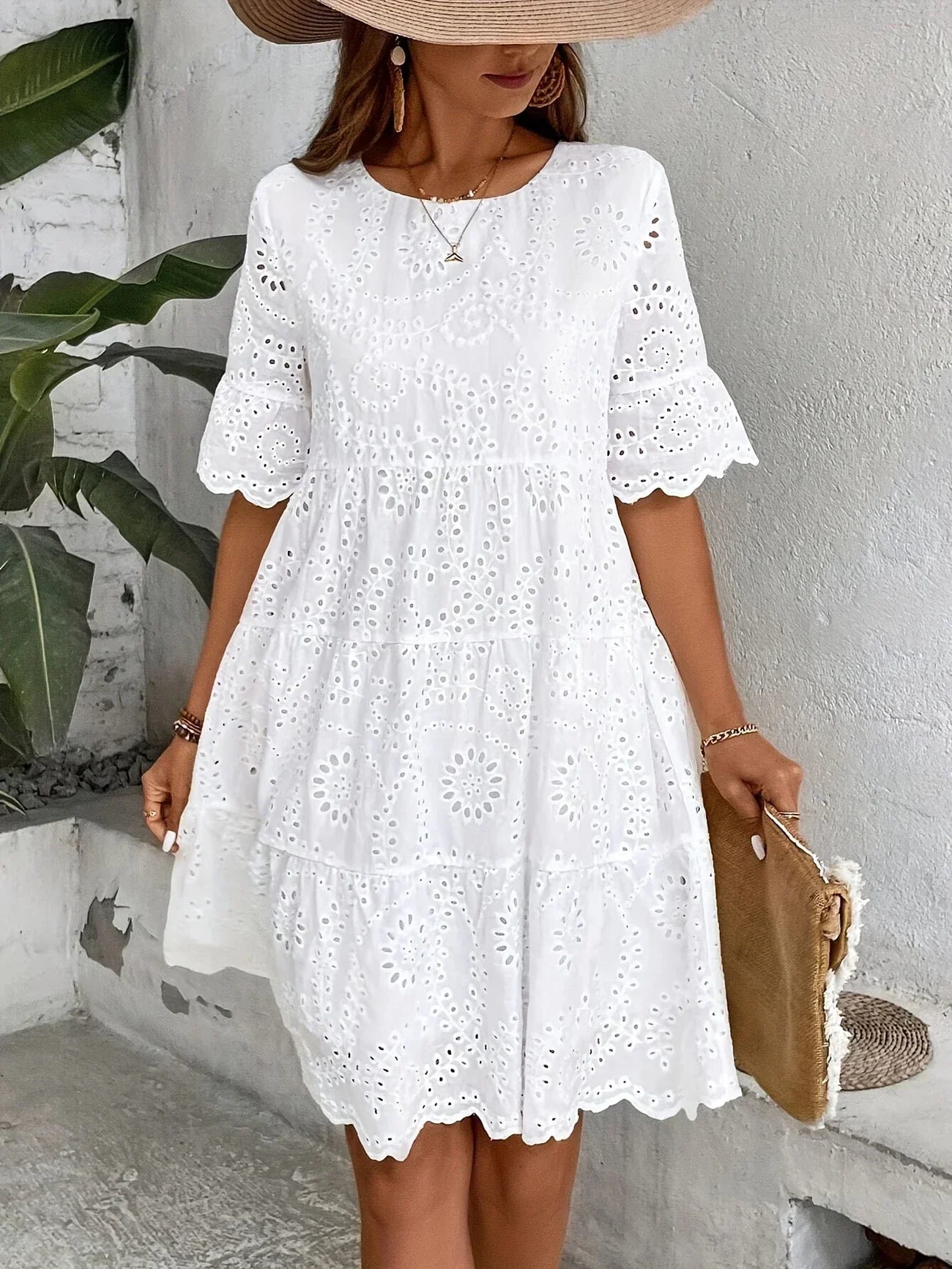 GR | Weiße Spitzenkleid für Damen Leicht, Bestickt und Sommerlich