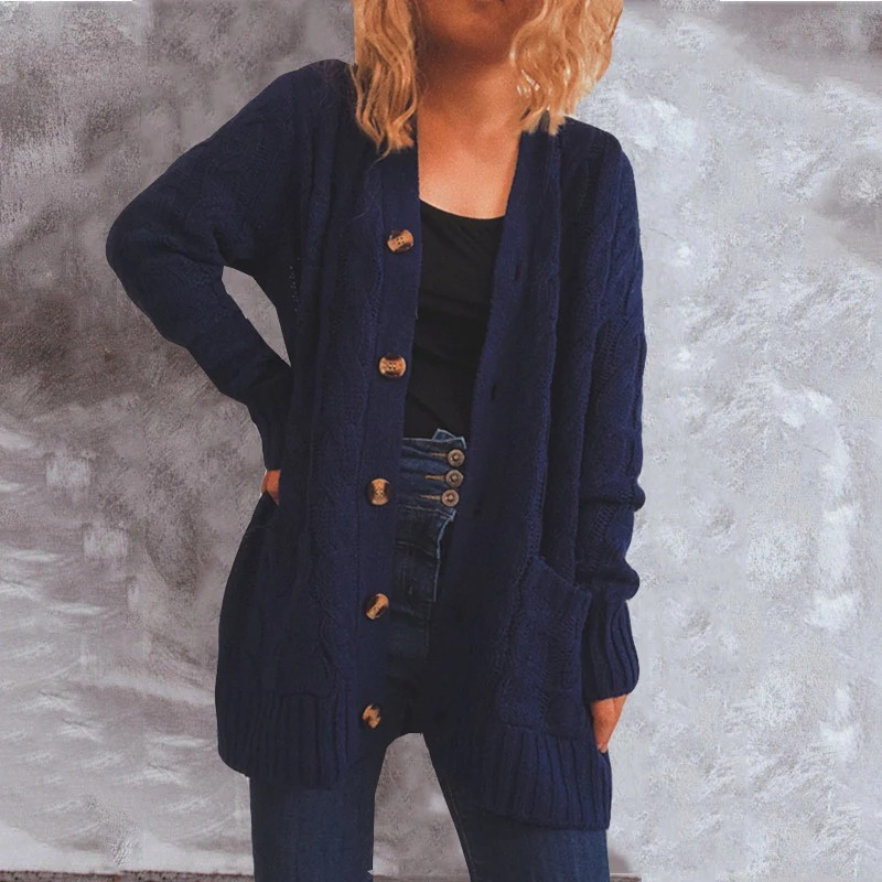 GR | Women's wool cardigan with cable knit pattern and wooden buttons, loose fit