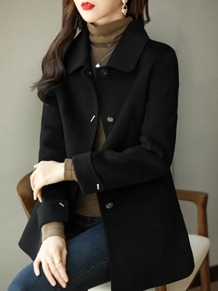 GR | Classic trench coat with peak collar