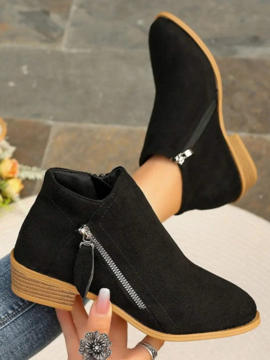 GR | Ankle Zipper in Suede: Stylish, Chic, and Unrivaled Comfort
