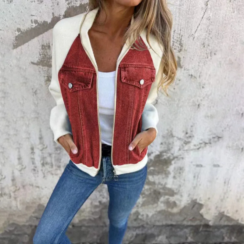 in a denim look with pocket details and a comfortable fit