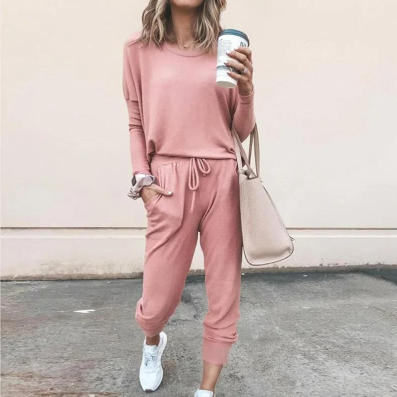 GR | Women's Loungewear Set, Comfortable Two-Piece with Drawstring and Long-Sleeved Shirt