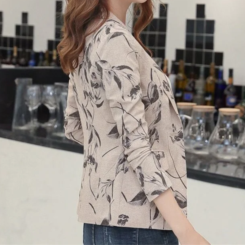 GR | Women's Floral Pattern Blazer Perfect for Spring and Summer