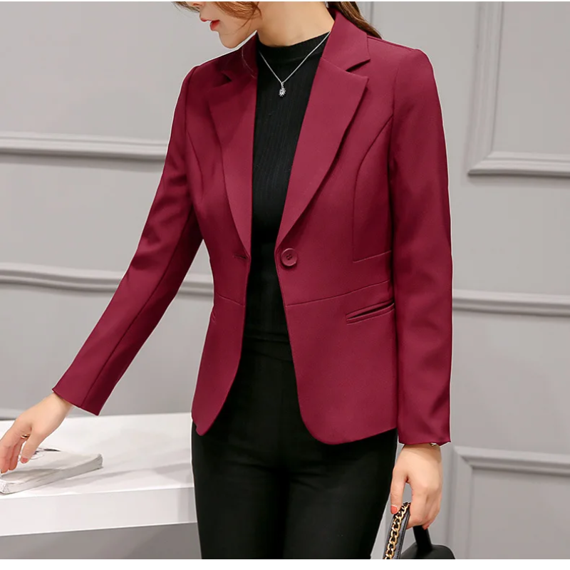 GR | Elegant women's blazer with long sleeves. Perfect for work.