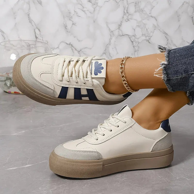 GR | Comfortable sneakers for women with a modern design and high quality