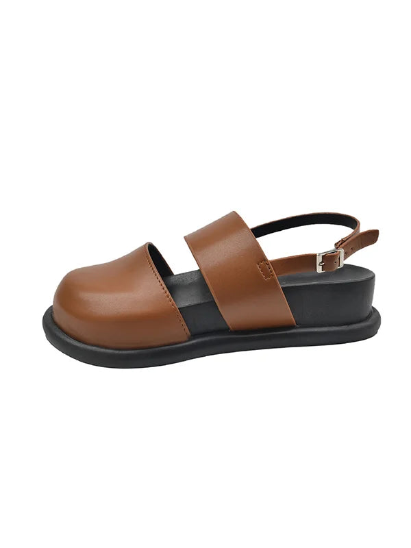 Sandals with a split toe