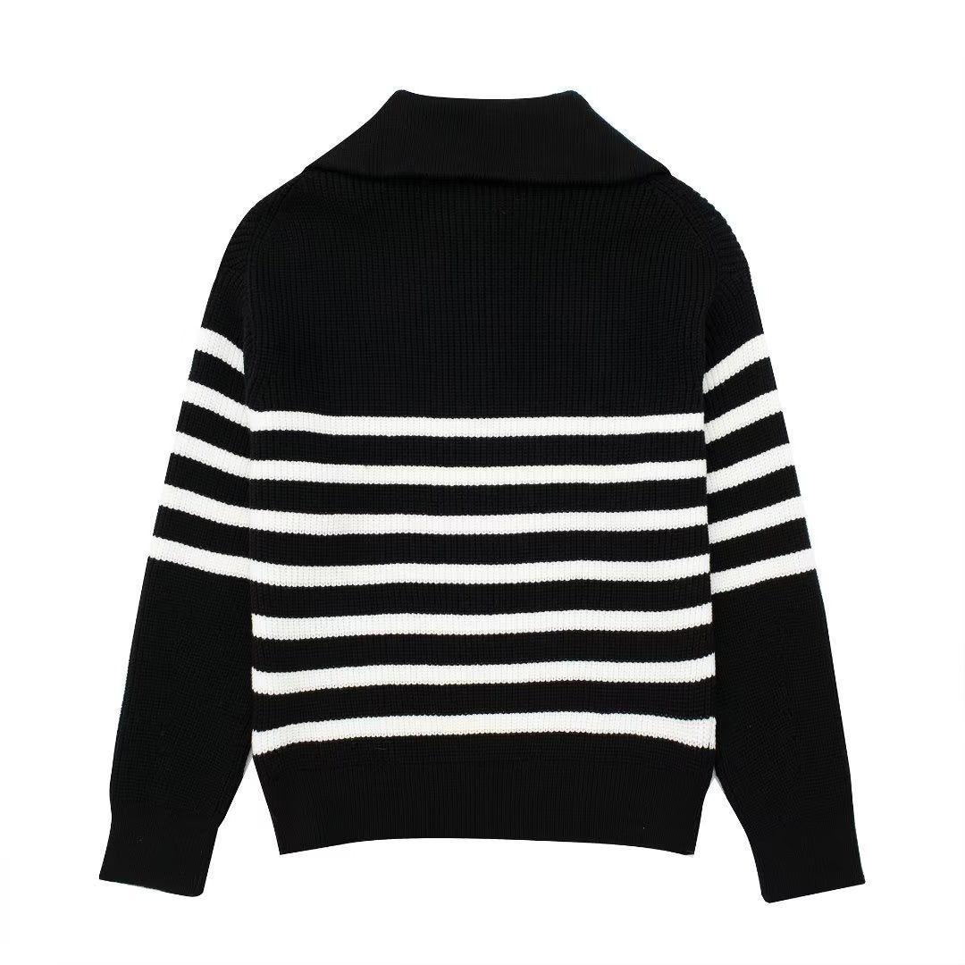 GR | All Match Wool Sweater with Open Collar