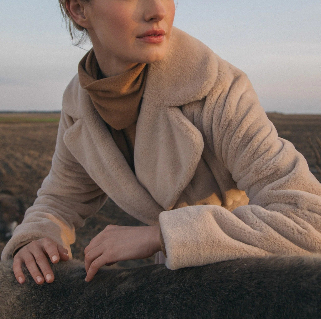 GR | Long Jacket for Extra Protection Against the Cold