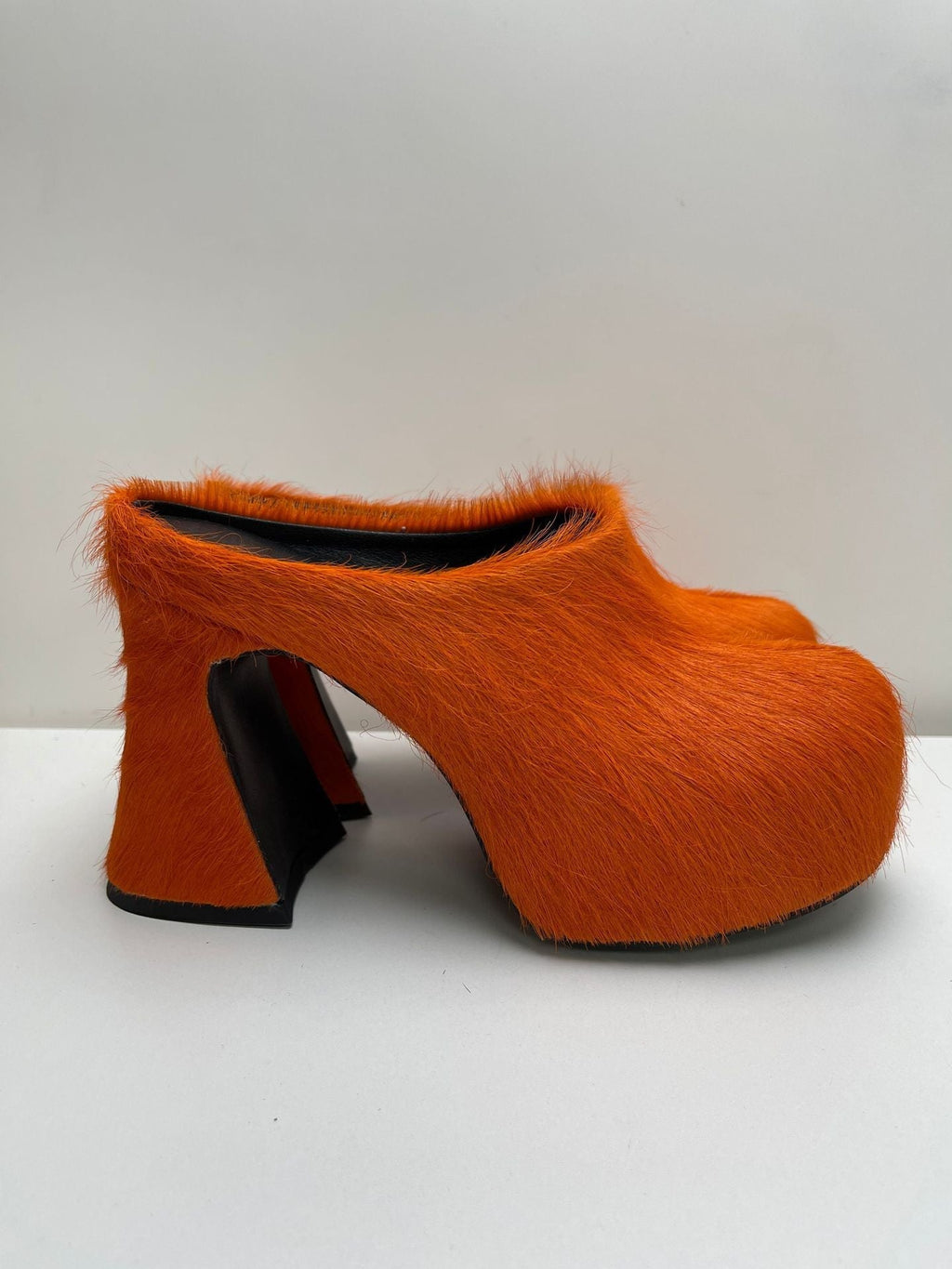 GR | Closed Toe Horsehair Chunky Heel Waterproof Platform Slippers