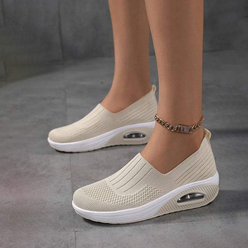 GR | Breathable Slip-on Sneakers with Ergonomic Sole for Women