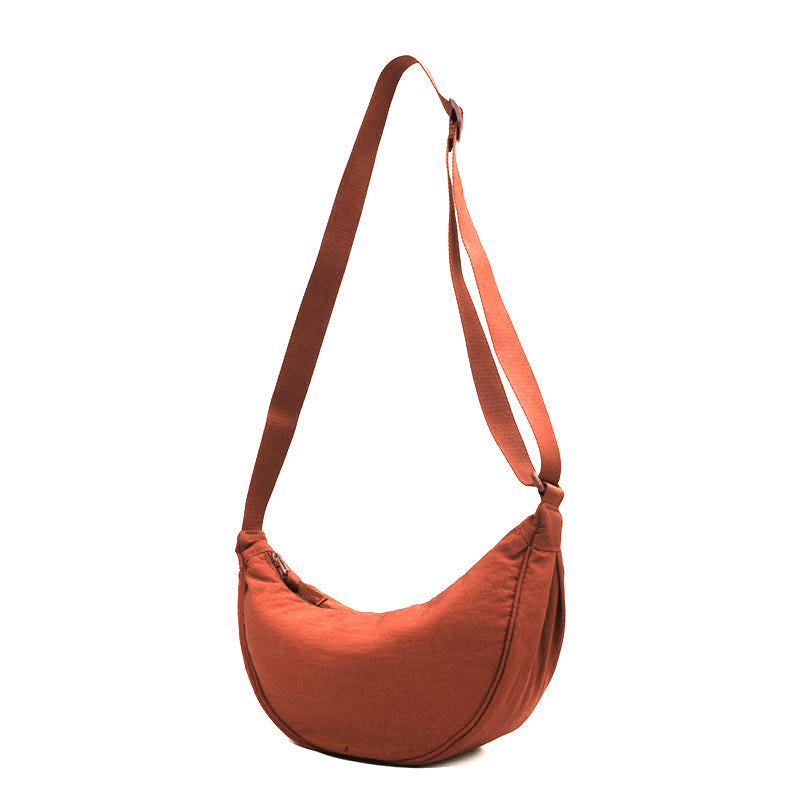 GR | Crescent-shaped bag