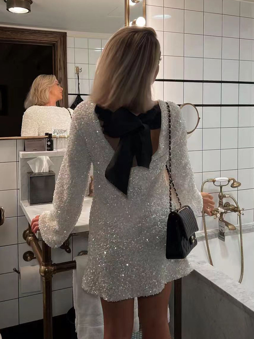GR Dress | Elegant glitter dress with a bow closure at the back