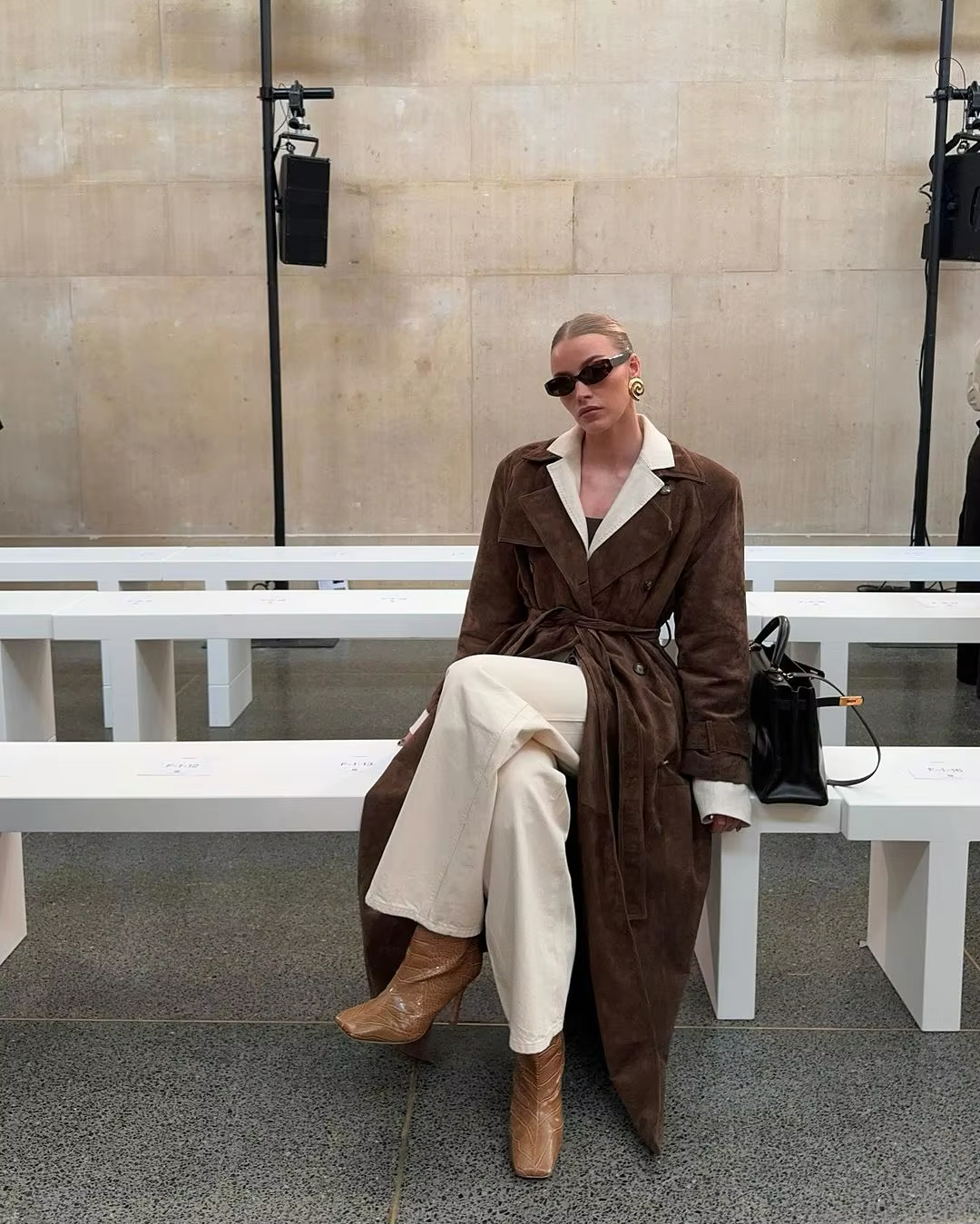 GR | Women's winter coat made of faux suede 