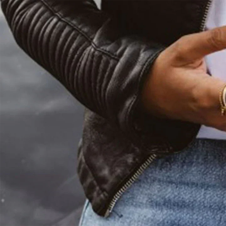 GR | Elegant Leather Jacket for Women