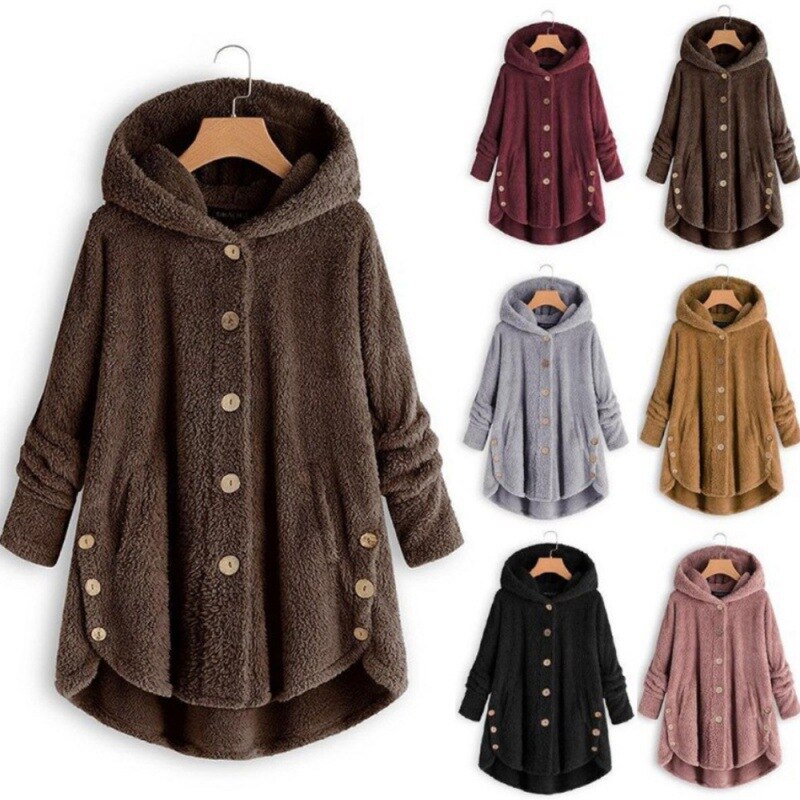 GR hooded coat for women made of warm wool. 