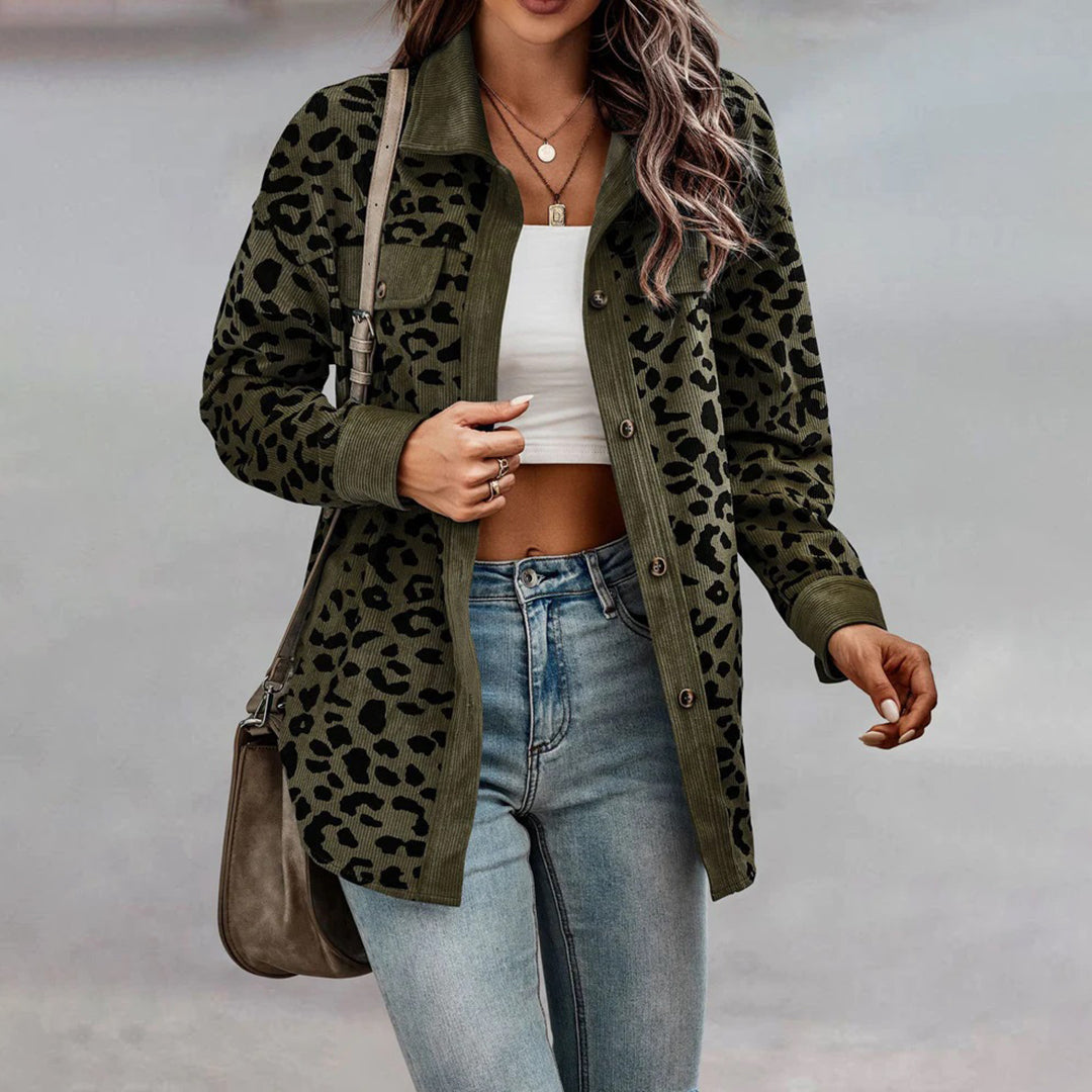 GR | Stylish women's jacket with leopard print