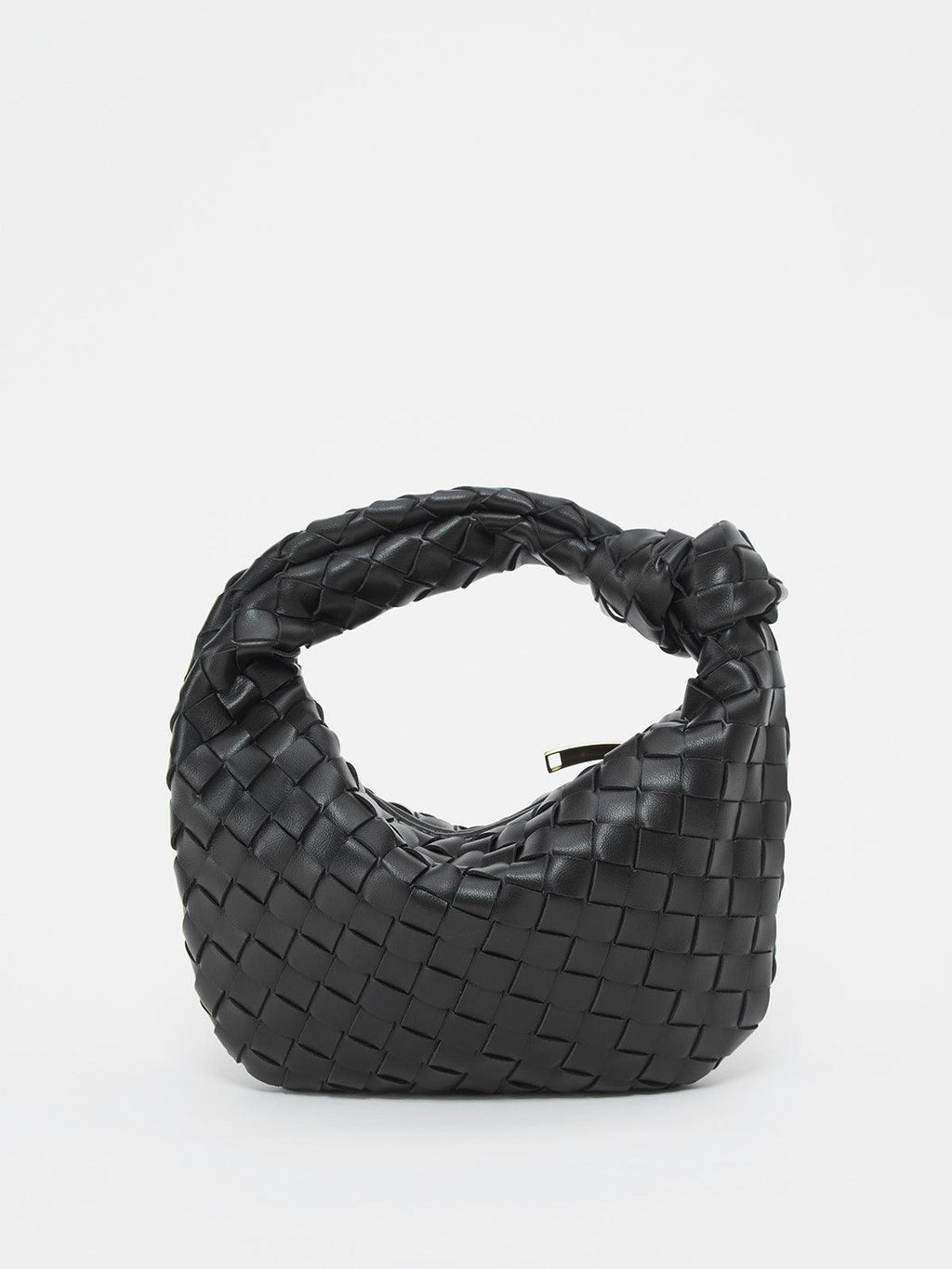 GR | Casual and Relaxed Bag Design
