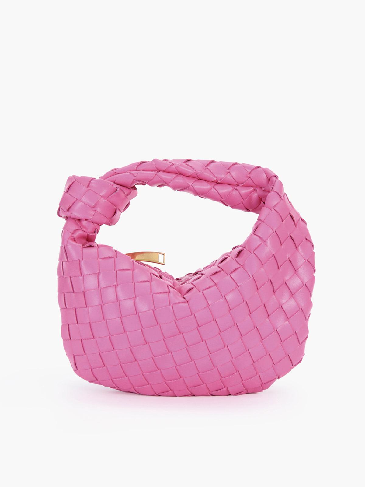 GR | Casual and Relaxed Bag Design