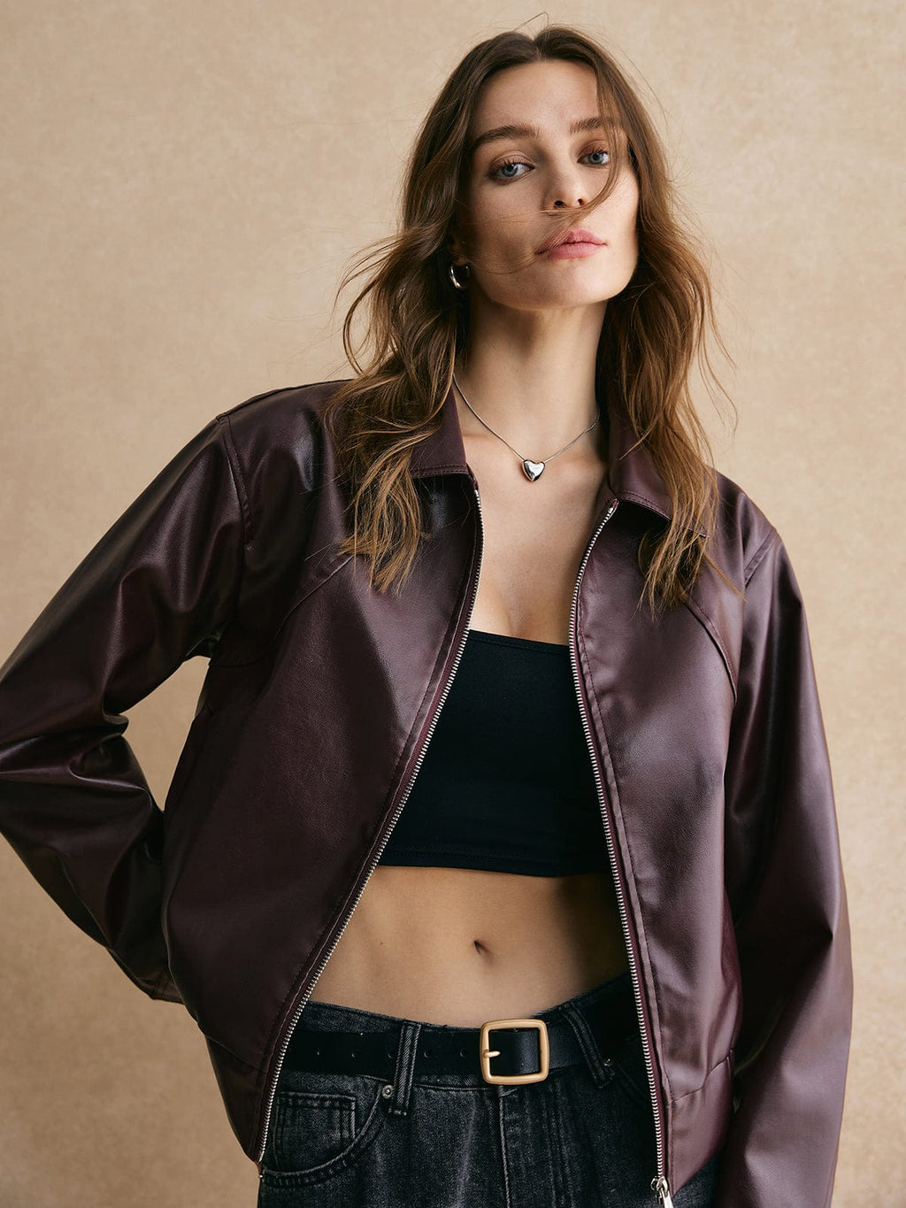 GR | Cropped Leather Jacket: Modern, Elegant & Timeless
