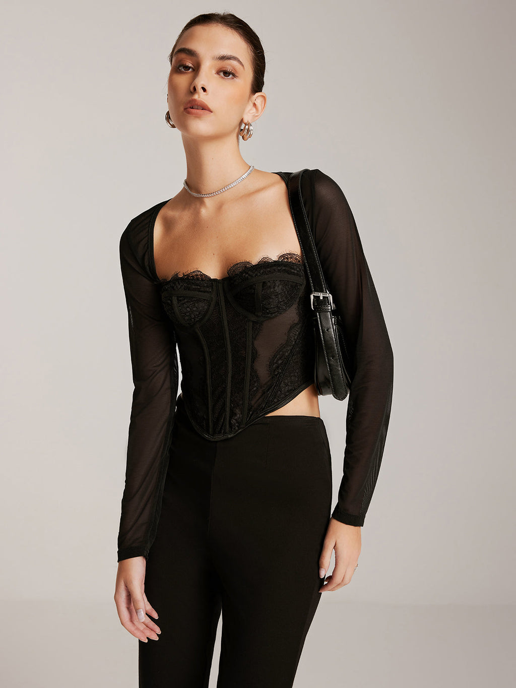 GR | Sheer Long-Sleeved Heart Neck Lace Skinny T-Shirt