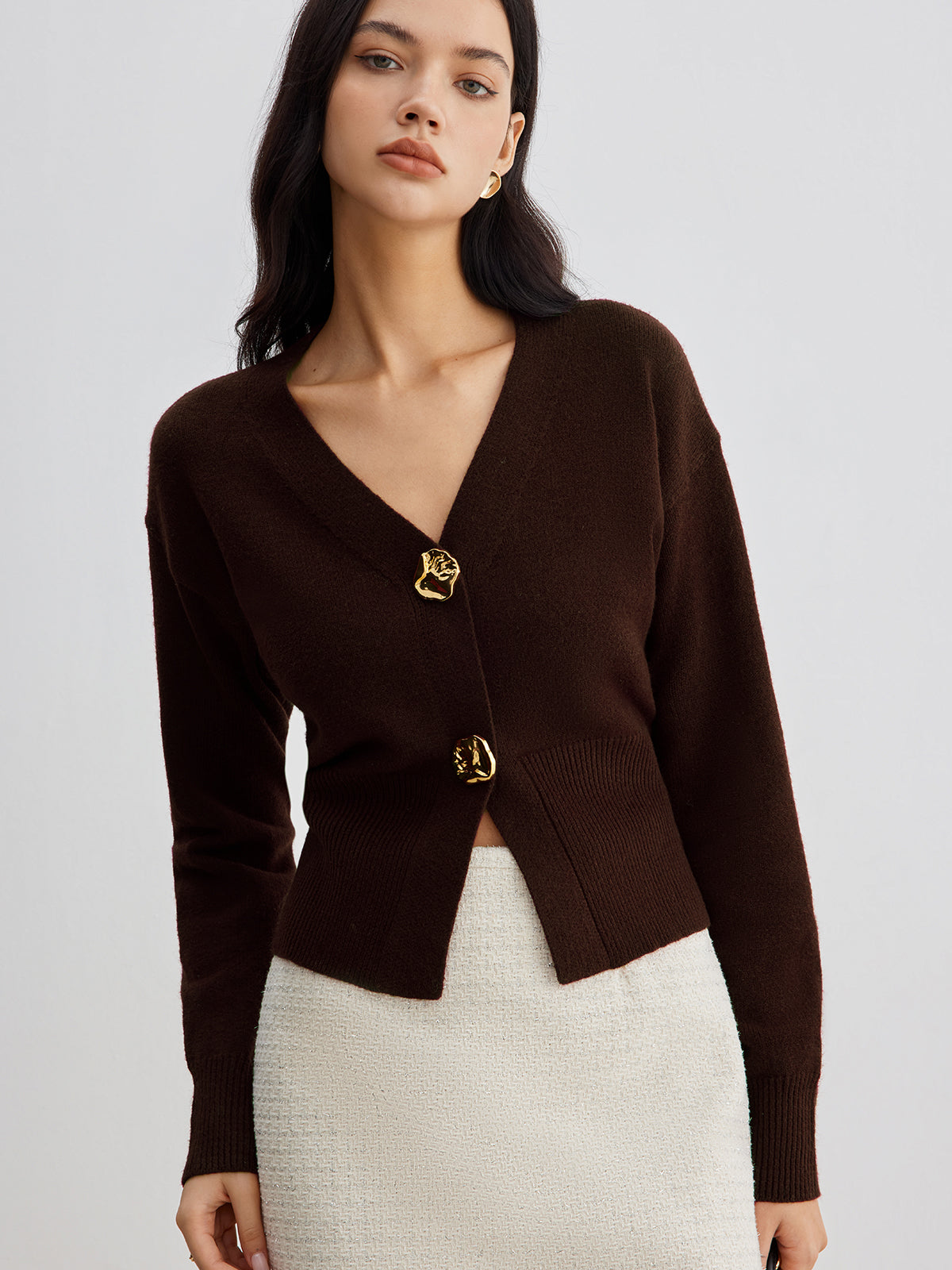 GR | Elegant metal button short cardigan