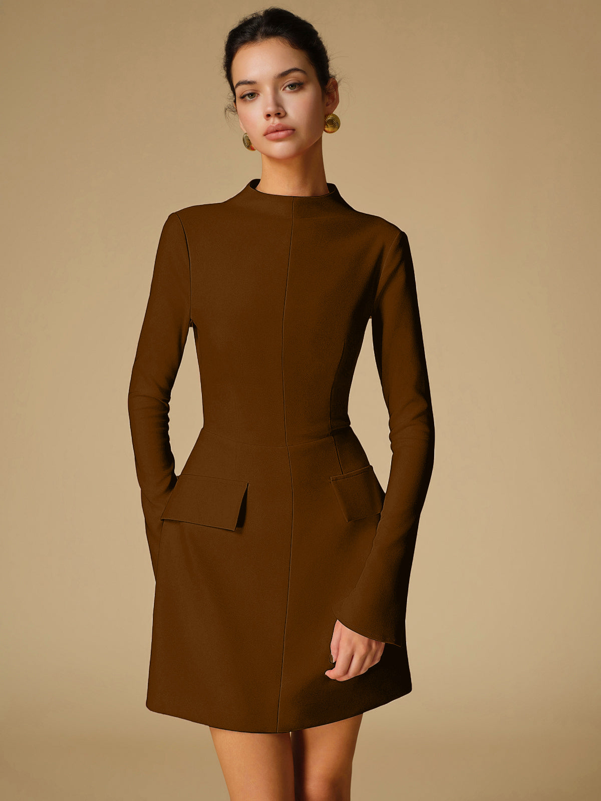 GR | Minimalist, simple dress with a low back