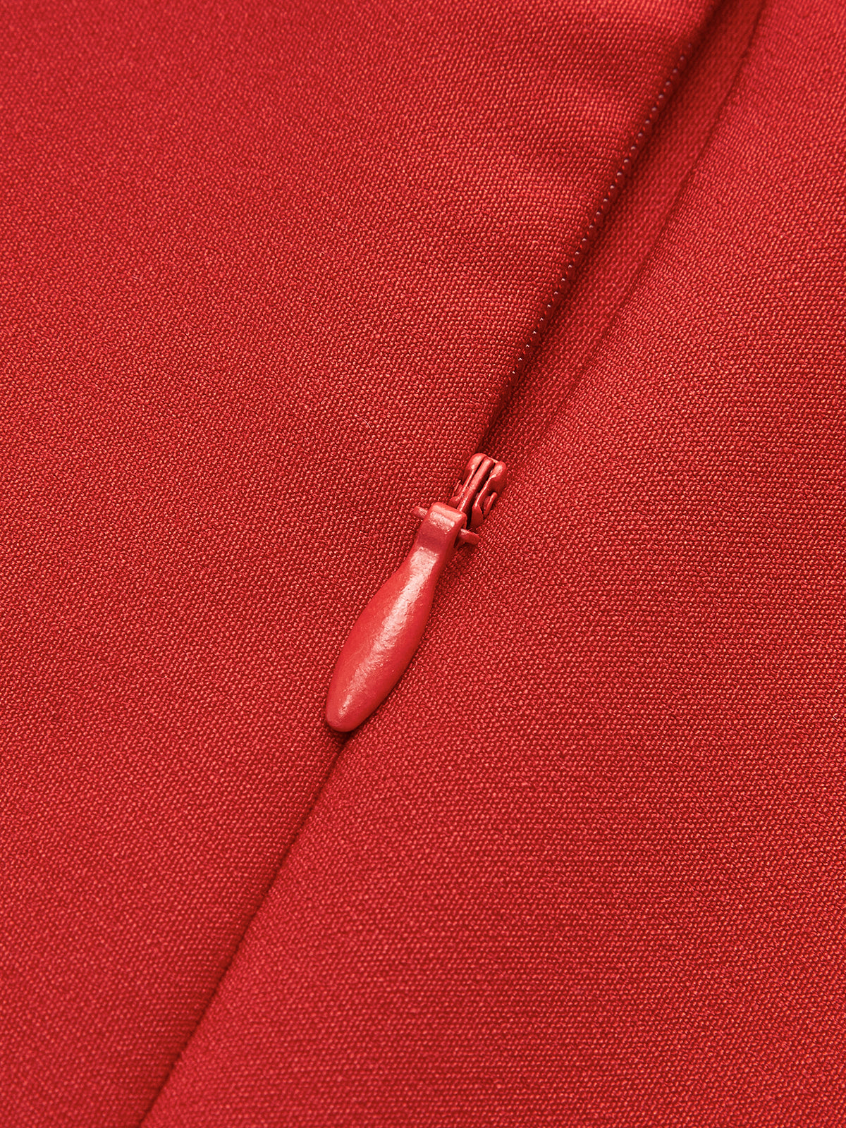 GR | Minimalist, simple dress with a low back