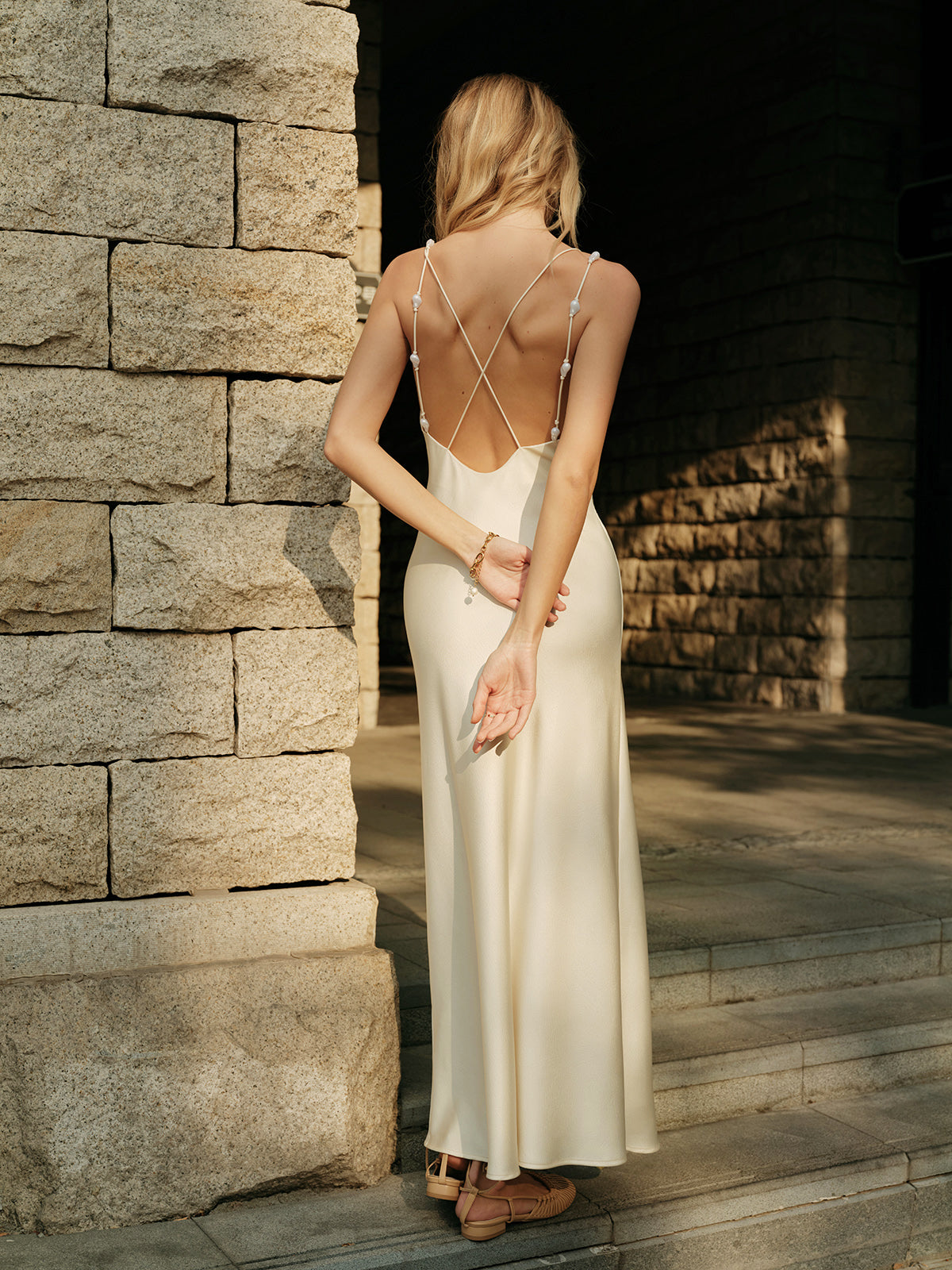 GR | Satin Rückenauschnitt Slip Kleid