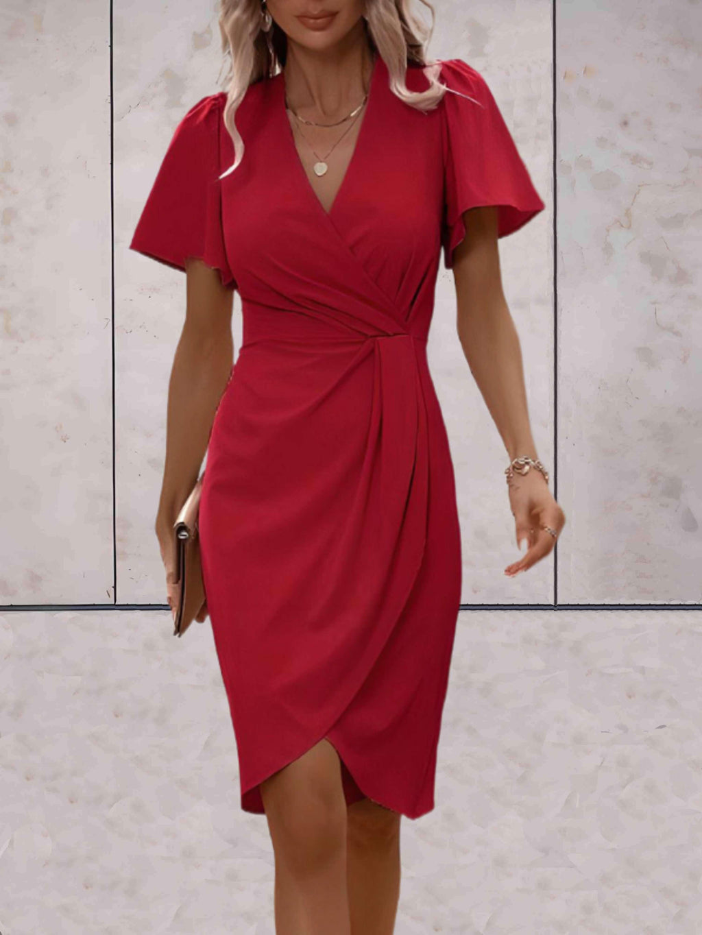 GR | Fitted dress with flared sleeves for women