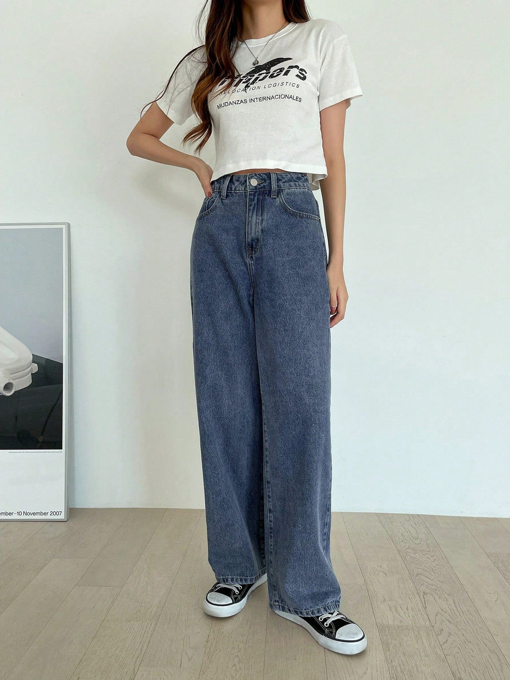 GR | High-waisted washed wide-leg jeans