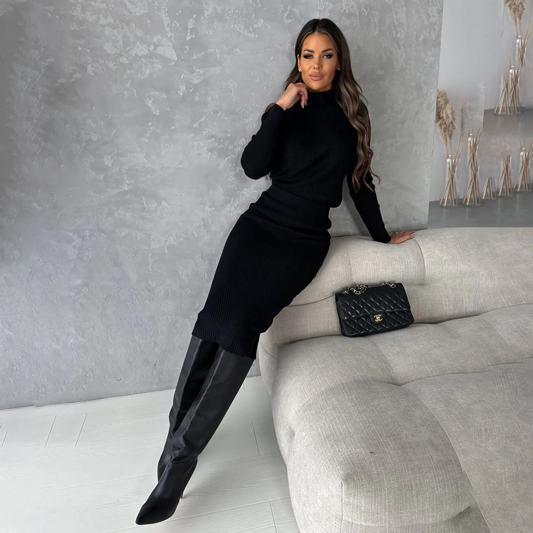Lilian™ - Elegant set consisting of a sweater and skirt 