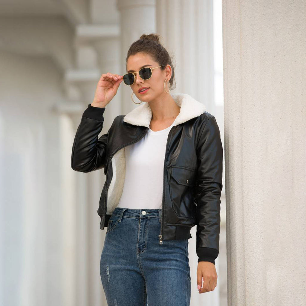 Winter chic: EMMA's leather jacket with fur collar