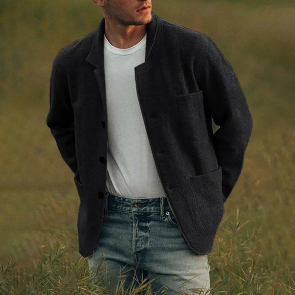 GR | Jackets with multiple pockets