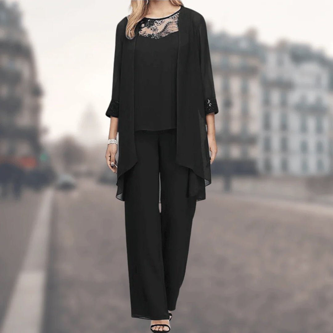GR | Elegant three-piece suit