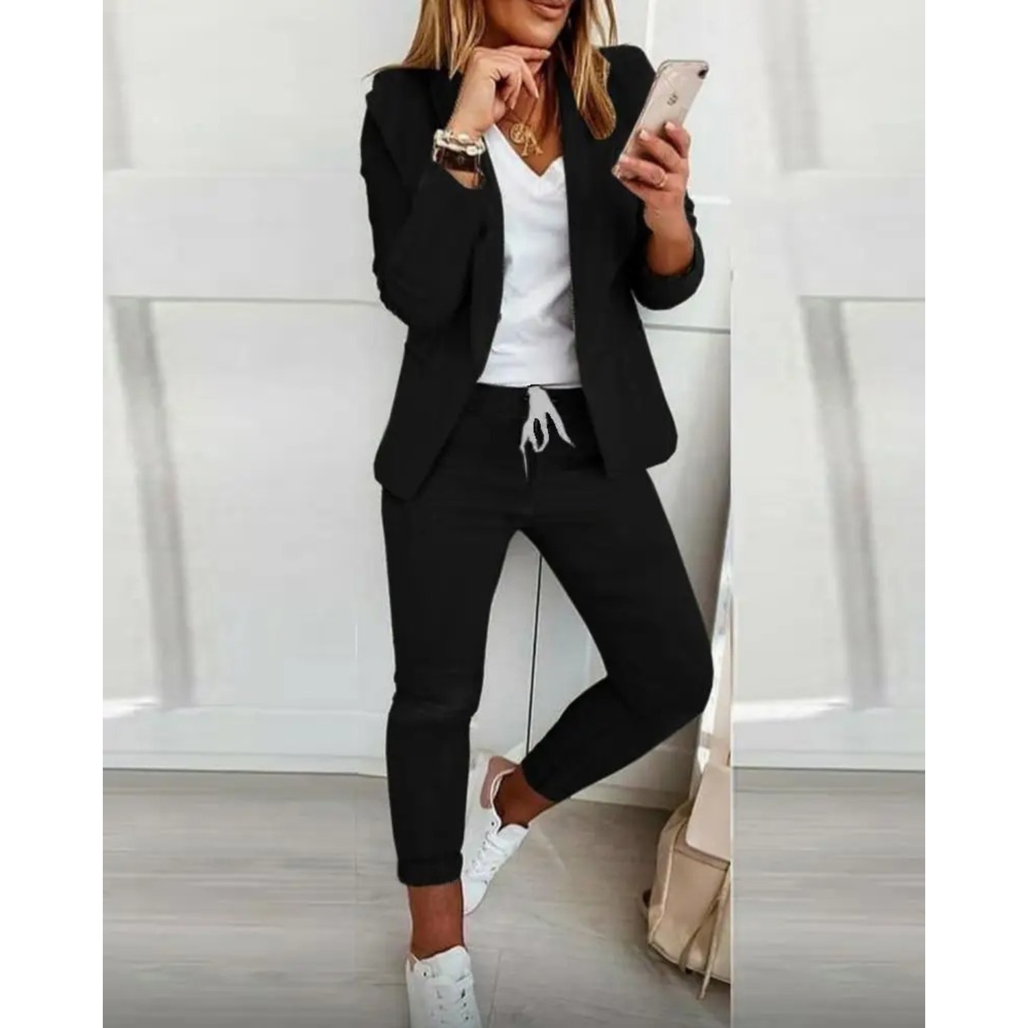 GR | Stylish women's blazer and trousers set