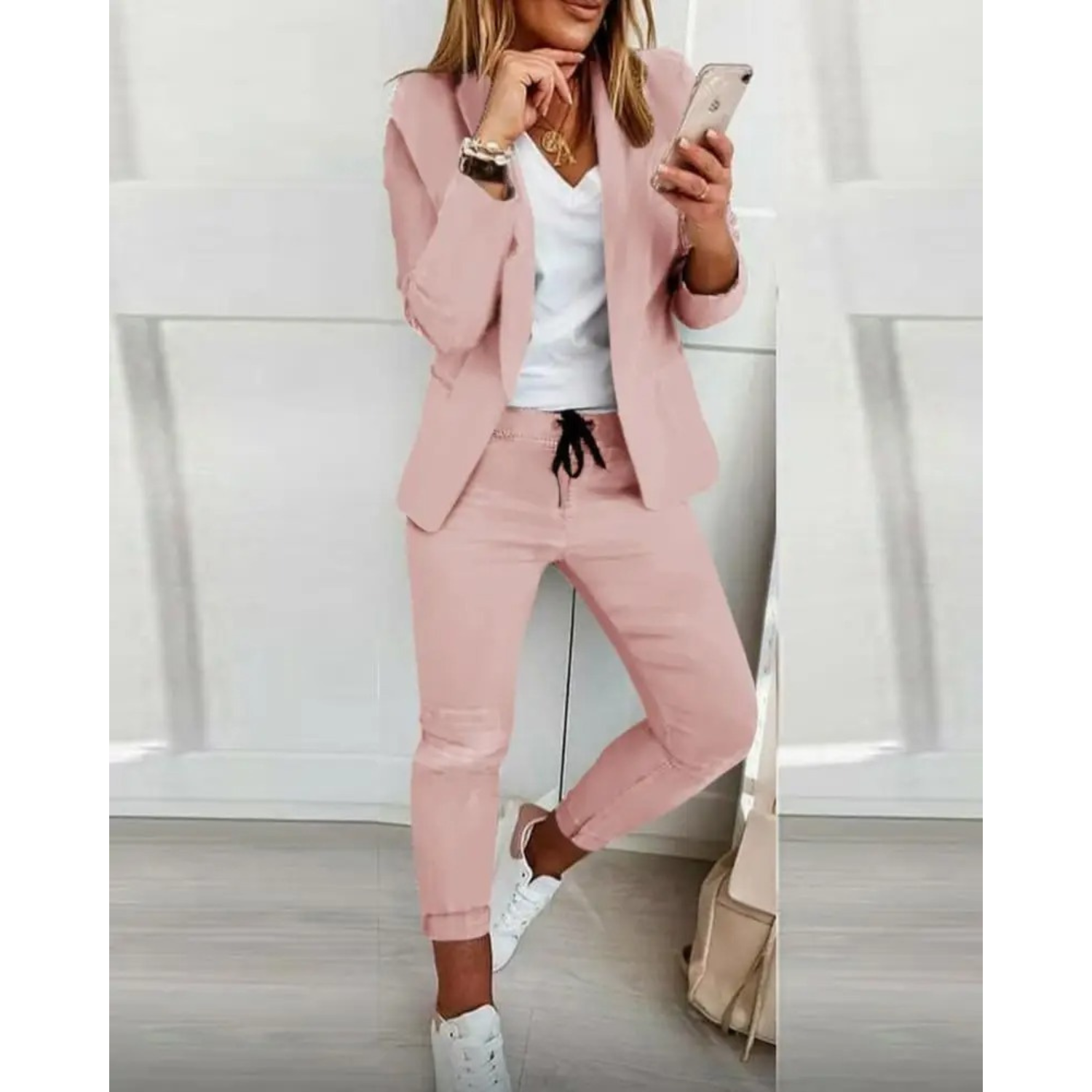 GR | Stylish women's blazer and trousers set