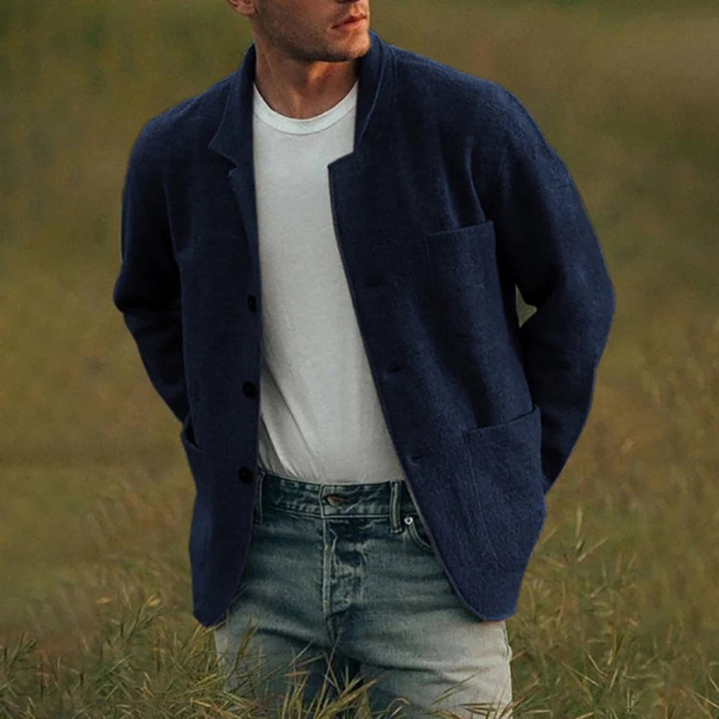 GR | Jackets with multiple pockets