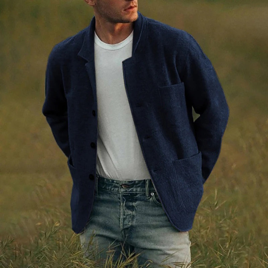 GR | Jackets with multiple pockets