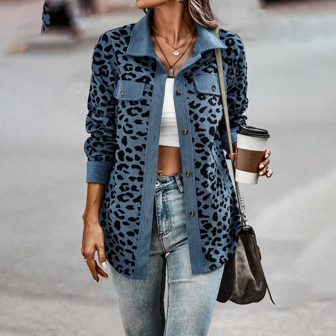 GR | Stylish women's jacket with leopard print