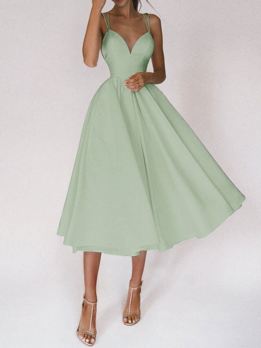 GR | Dress - Stylish dress with V-neck for a Bohemian look