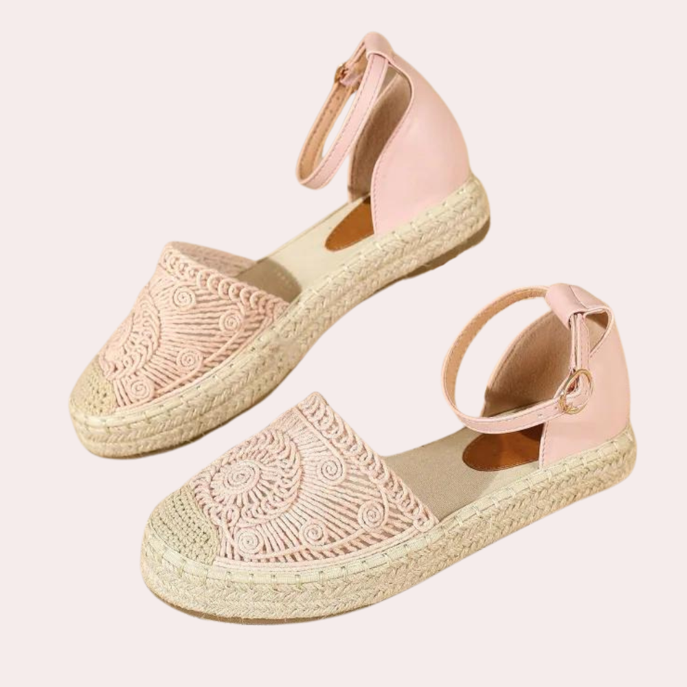 GR | Elegant and sophisticated women's sandals for every occasion
