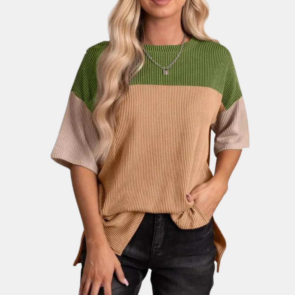 GR | Stylish, loose-fitting T-shirt for women