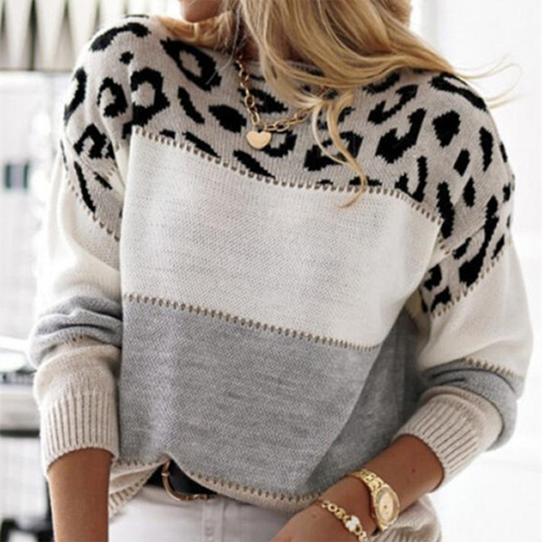 GR | Soft Women's Sweatshirt
