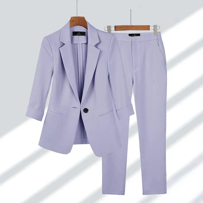 GR | Elegant blazer and trousers