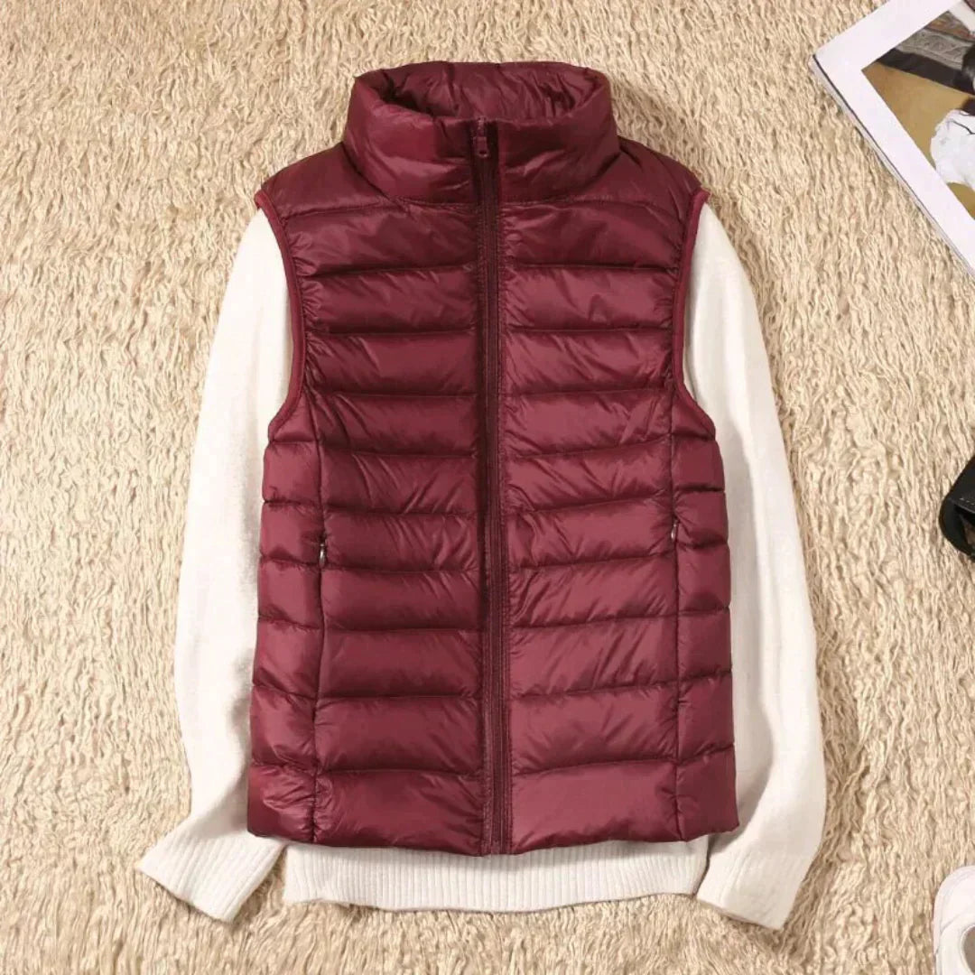 GR | Lightweight women's vest for comfort and style