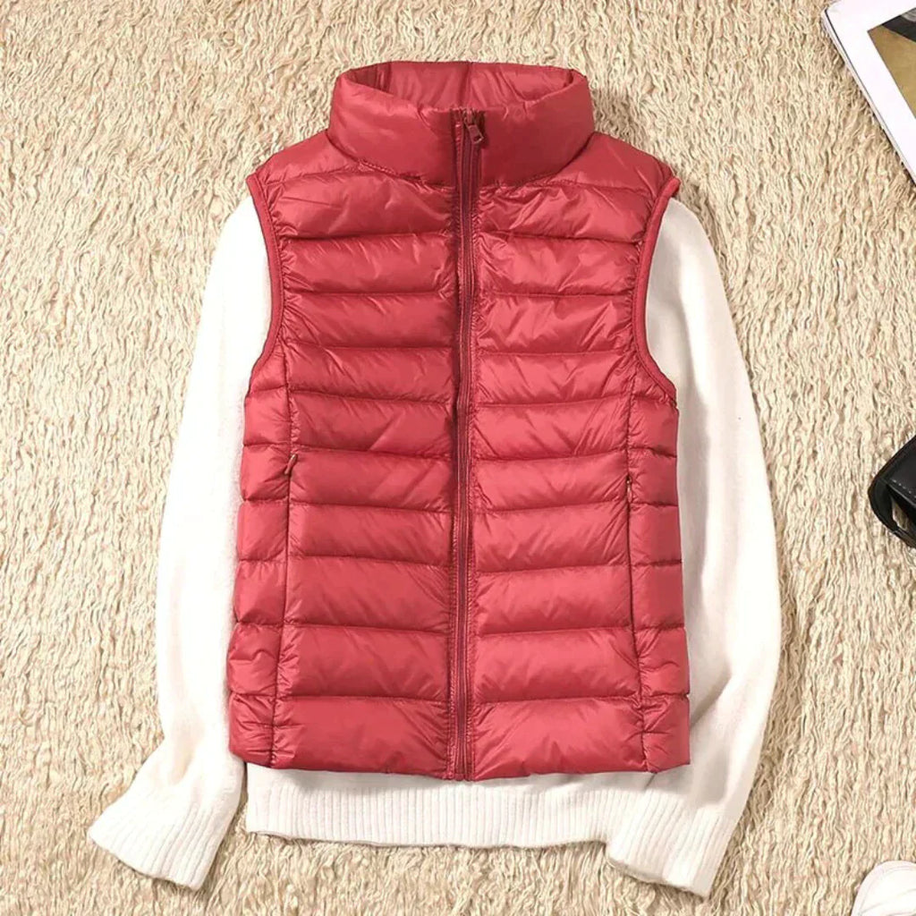 GR | Lightweight women's vest for comfort and style