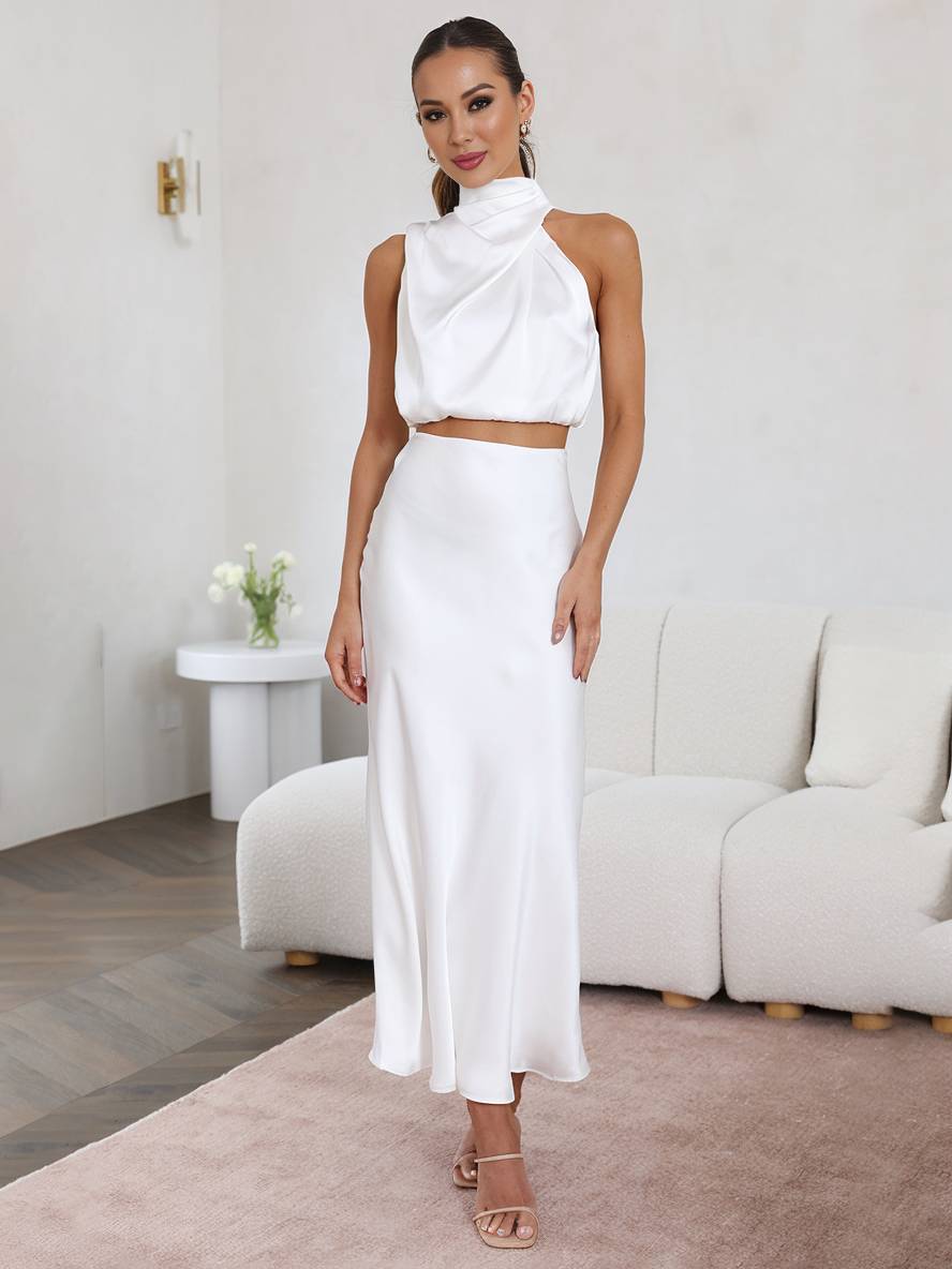 GR | Wedding Guest Dress for Women, Halter Neck, Sleeveless, Elegant Evening Two-Piece Bridesmaid Dress 