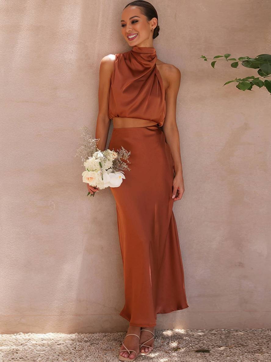 GR | Wedding Guest Dress for Women, Halter Neck, Sleeveless, Elegant Evening Two-Piece Bridesmaid Dress 